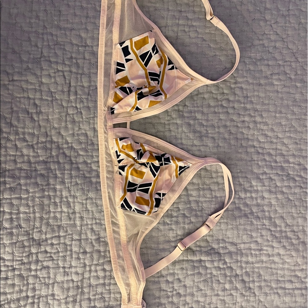 Wireless bra